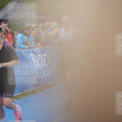 30.08.2026 - Elbe Triathlon Hamburg LAZAROV Photography http://msf.ph/oto/10028732 30.08.2026 11:54:29 Ziel 888, 1350, 1378, 1387 meine-sportfotos.de