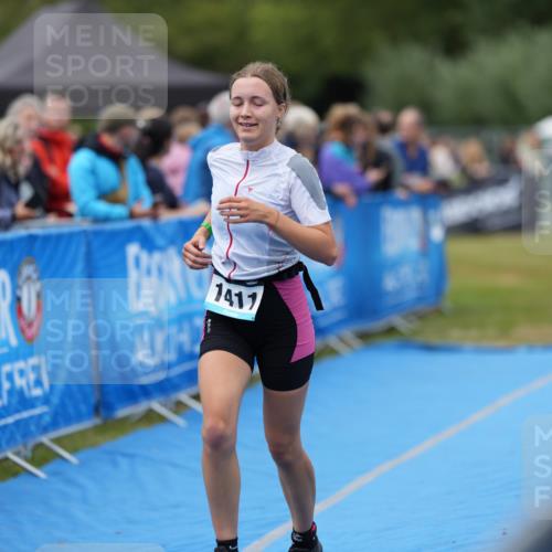 30.08.2026 - Elbe Triathlon Hamburg LAZAROV Photography http://msf.ph/oto/10028734 30.08.2026 11:55:19 Ziel 1411 meine-sportfotos.de