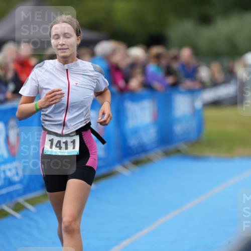 30.08.2026 - Elbe Triathlon Hamburg LAZAROV Photography http://msf.ph/oto/10028735 30.08.2026 11:55:19 Ziel 1411 meine-sportfotos.de