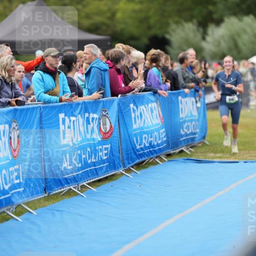 30.08.2026 - Elbe Triathlon Hamburg LAZAROV Photography http://msf.ph/oto/10028745 30.08.2026 11:55:56 Ziel 836, 861, 1376, 1507 meine-sportfotos.de