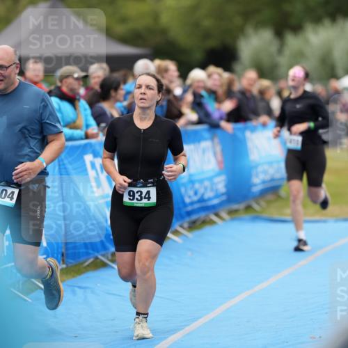 30.08.2026 - Elbe Triathlon Hamburg LAZAROV Photography http://msf.ph/oto/10028783 30.08.2026 11:57:47 Ziel 510, 860, 934, 1304, 1410, 1457 meine-sportfotos.de