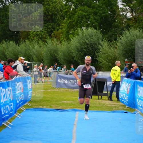 30.08.2026 - Elbe Triathlon Hamburg LAZAROV Photography http://msf.ph/oto/10030130 30.08.2026 10:08:06 Ziel 189 meine-sportfotos.de