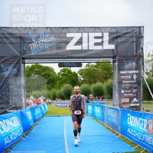 30.08.2026 - Elbe Triathlon Hamburg LAZAROV Photography http://msf.ph/oto/10030137 30.08.2026 10:08:09 Ziel 189 meine-sportfotos.de
