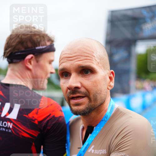 30.08.2026 - Elbe Triathlon Hamburg LAZAROV Photography http://msf.ph/oto/10030226 30.08.2026 10:10:49 Ziel  meine-sportfotos.de