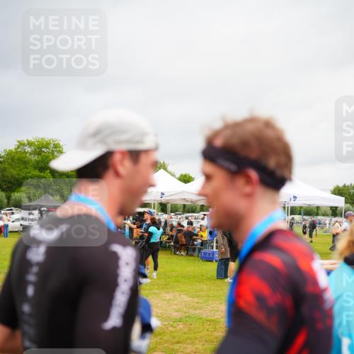 30.08.2026 - Elbe Triathlon Hamburg LAZAROV Photography http://msf.ph/oto/10030239 30.08.2026 10:11:01 Ziel  meine-sportfotos.de