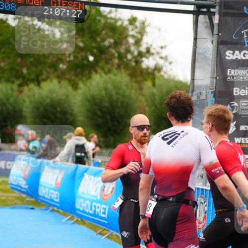 30.08.2026 - Elbe Triathlon Hamburg LAZAROV Photography http://msf.ph/oto/10030402 30.08.2026 10:17:29 Ziel 212, 308, 312 meine-sportfotos.de
