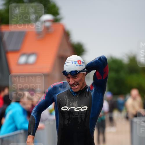 30.08.2026 - Elbe Triathlon Hamburg LAZAROV Photography http://msf.ph/oto/10030628 30.08.2026 08:23:05 Schwimmen 205 meine-sportfotos.de