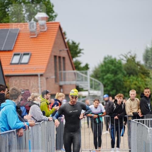 30.08.2026 - Elbe Triathlon Hamburg LAZAROV Photography http://msf.ph/oto/10030631 30.08.2026 08:23:29 Schwimmen 186, 207 meine-sportfotos.de