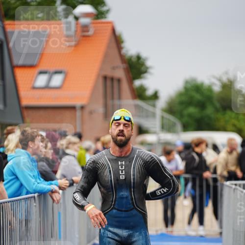 30.08.2026 - Elbe Triathlon Hamburg LAZAROV Photography http://msf.ph/oto/10030661 30.08.2026 08:23:53 Schwimmen 189, 190, 213, 217, 226 meine-sportfotos.de