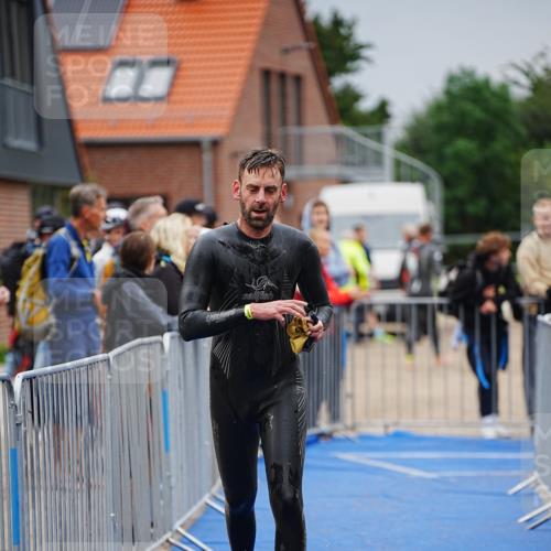 30.08.2026 - Elbe Triathlon Hamburg LAZAROV Photography http://msf.ph/oto/10030678 30.08.2026 08:25:11 Schwimmen 219 meine-sportfotos.de