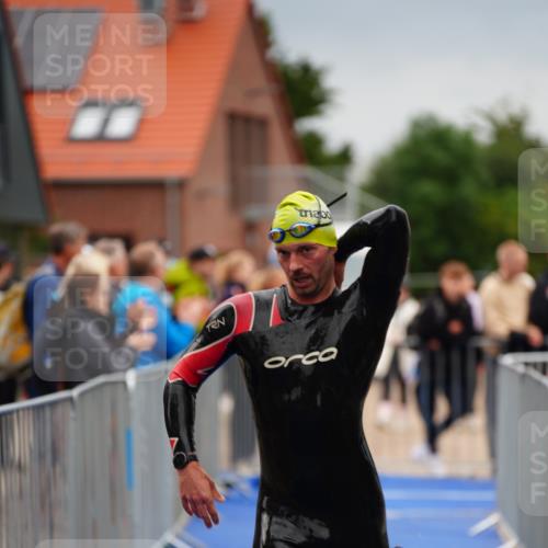 30.08.2026 - Elbe Triathlon Hamburg LAZAROV Photography http://msf.ph/oto/10030683 30.08.2026 08:25:34 Schwimmen 185, 193, 204, 216 meine-sportfotos.de
