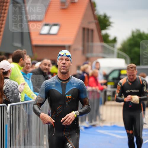30.08.2026 - Elbe Triathlon Hamburg LAZAROV Photography http://msf.ph/oto/10030749 30.08.2026 08:27:59 Schwimmen 182, 222, 236 meine-sportfotos.de