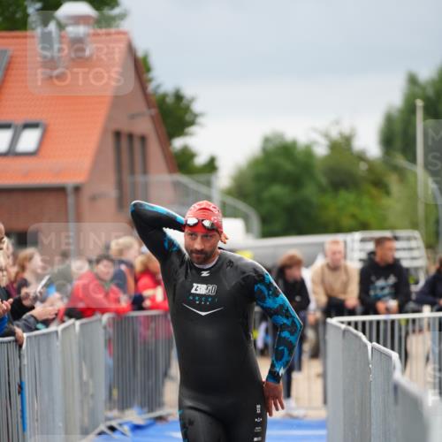30.08.2026 - Elbe Triathlon Hamburg LAZAROV Photography http://msf.ph/oto/10030863 30.08.2026 08:29:41 Schwimmen 192, 208, 214, 215, 223 meine-sportfotos.de