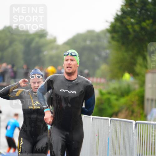 30.08.2026 - Elbe Triathlon Hamburg LAZAROV Photography http://msf.ph/oto/10031253 30.08.2026 08:36:04 Schwimmen 254, 280, 312, 356 meine-sportfotos.de
