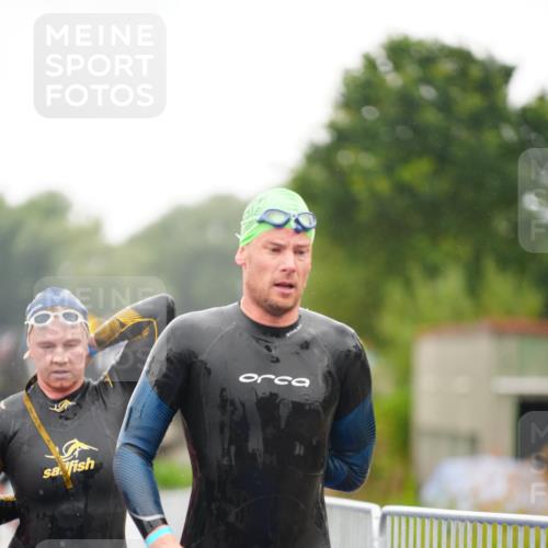 30.08.2026 - Elbe Triathlon Hamburg LAZAROV Photography http://msf.ph/oto/10031259 30.08.2026 08:36:05 Schwimmen 254, 280, 312, 356, 374 meine-sportfotos.de