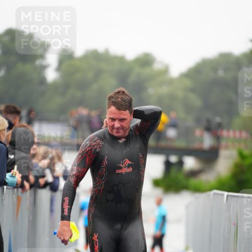 30.08.2026 - Elbe Triathlon Hamburg LAZAROV Photography http://msf.ph/oto/10031285 30.08.2026 08:36:10 Schwimmen 254, 269, 280, 312, 356, 374 meine-sportfotos.de