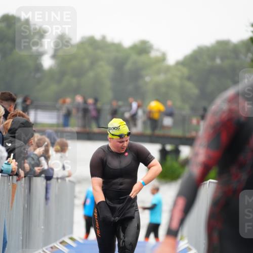 30.08.2026 - Elbe Triathlon Hamburg LAZAROV Photography http://msf.ph/oto/10031292 30.08.2026 08:36:12 Schwimmen 254, 269, 280, 312, 356, 374 meine-sportfotos.de