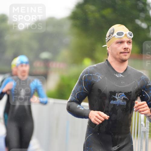 30.08.2026 - Elbe Triathlon Hamburg LAZAROV Photography http://msf.ph/oto/10031417 30.08.2026 08:36:44 Schwimmen 244, 268, 290, 307, 308, 326, 328, 335, 360, 382, 388 meine-sportfotos.de
