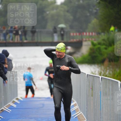 30.08.2026 - Elbe Triathlon Hamburg LAZAROV Photography http://msf.ph/oto/10031480 30.08.2026 08:37:00 Schwimmen 268, 272, 290, 335, 372, 382 meine-sportfotos.de