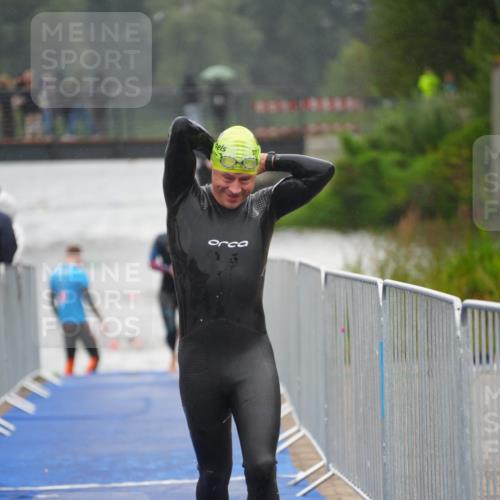 30.08.2026 - Elbe Triathlon Hamburg LAZAROV Photography http://msf.ph/oto/10031489 30.08.2026 08:37:01 Schwimmen 268, 272, 290, 372, 382 meine-sportfotos.de