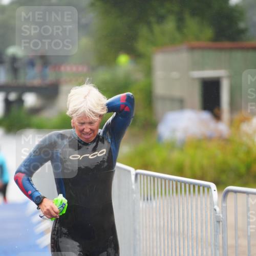 30.08.2026 - Elbe Triathlon Hamburg LAZAROV Photography http://msf.ph/oto/10031523 30.08.2026 08:37:09 Schwimmen 272, 349, 372 meine-sportfotos.de
