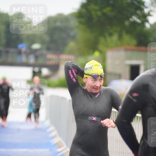 30.08.2026 - Elbe Triathlon Hamburg LAZAROV Photography http://msf.ph/oto/10031988 30.08.2026 08:39:39 Schwimmen 263, 285, 297, 347, 380, 411 meine-sportfotos.de