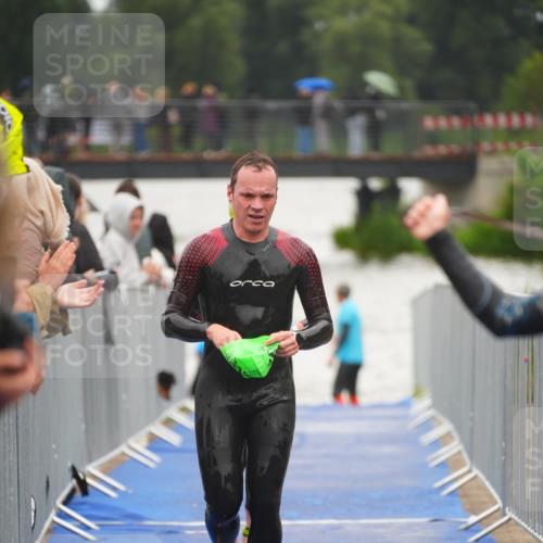 30.08.2026 - Elbe Triathlon Hamburg LAZAROV Photography http://msf.ph/oto/10032011 30.08.2026 08:39:46 Schwimmen 252, 285, 297, 347, 367, 380, 384, 411 meine-sportfotos.de