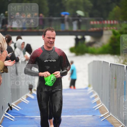 30.08.2026 - Elbe Triathlon Hamburg LAZAROV Photography http://msf.ph/oto/10032014 30.08.2026 08:39:46 Schwimmen 252, 285, 297, 347, 367, 380, 384, 411 meine-sportfotos.de