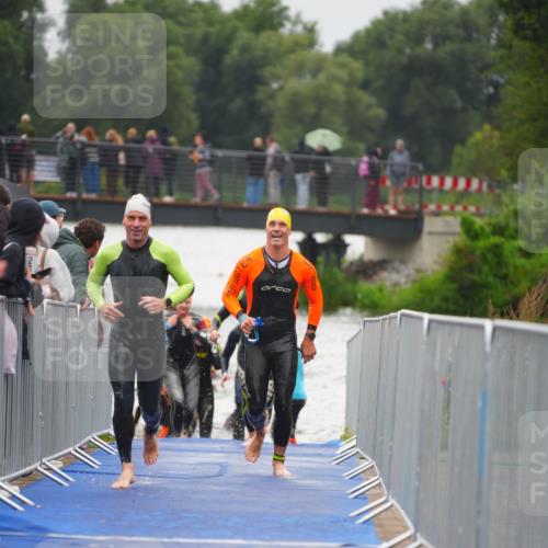 30.08.2026 - Elbe Triathlon Hamburg LAZAROV Photography http://msf.ph/oto/10032157 30.08.2026 08:40:47 Schwimmen 271, 281, 288, 343, 383 meine-sportfotos.de