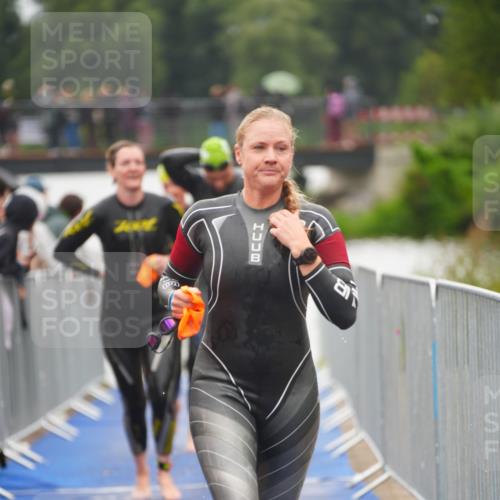 30.08.2026 - Elbe Triathlon Hamburg LAZAROV Photography http://msf.ph/oto/10032189 30.08.2026 08:40:56 Schwimmen 271, 281, 299, 302, 321, 340, 386 meine-sportfotos.de