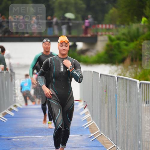 30.08.2026 - Elbe Triathlon Hamburg LAZAROV Photography http://msf.ph/oto/10032241 30.08.2026 08:41:08 Schwimmen 299, 301, 302, 321, 327, 329, 340, 369, 386, 393 meine-sportfotos.de