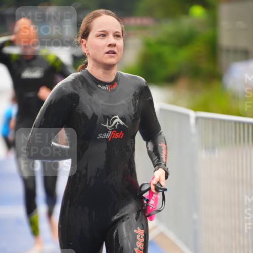 30.08.2026 - Elbe Triathlon Hamburg LAZAROV Photography http://msf.ph/oto/10032305 30.08.2026 08:41:22 Schwimmen 245, 273, 279, 305, 317, 329, 376, 393 meine-sportfotos.de