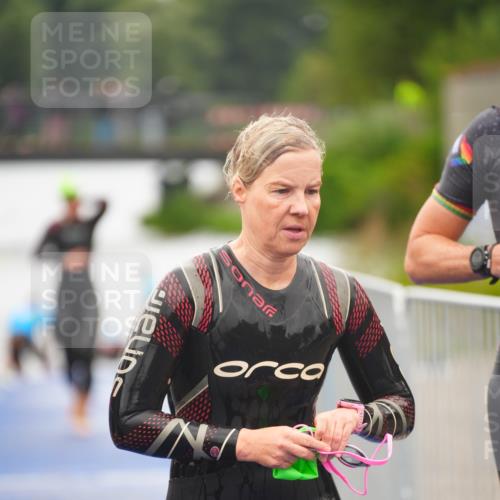 30.08.2026 - Elbe Triathlon Hamburg LAZAROV Photography http://msf.ph/oto/10032340 30.08.2026 08:41:30 Schwimmen 245, 259, 273, 279, 292, 305, 317, 354, 376 meine-sportfotos.de