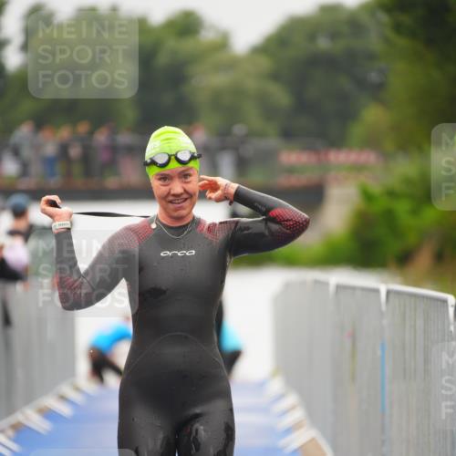 30.08.2026 - Elbe Triathlon Hamburg LAZAROV Photography http://msf.ph/oto/10032358 30.08.2026 08:41:35 Schwimmen 245, 259, 279, 292, 305, 317, 354 meine-sportfotos.de