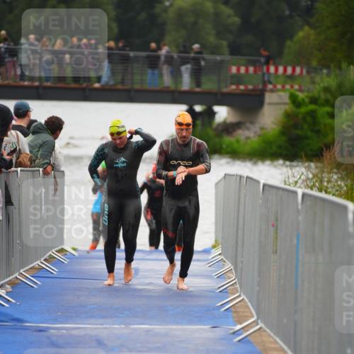 30.08.2026 - Elbe Triathlon Hamburg LAZAROV Photography http://msf.ph/oto/10032388 30.08.2026 08:41:46 Schwimmen 298, 325, 354, 363, 379 meine-sportfotos.de
