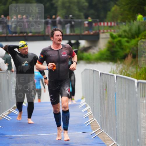30.08.2026 - Elbe Triathlon Hamburg LAZAROV Photography http://msf.ph/oto/10032618 30.08.2026 08:43:25 Schwimmen 267, 283, 319, 362 meine-sportfotos.de