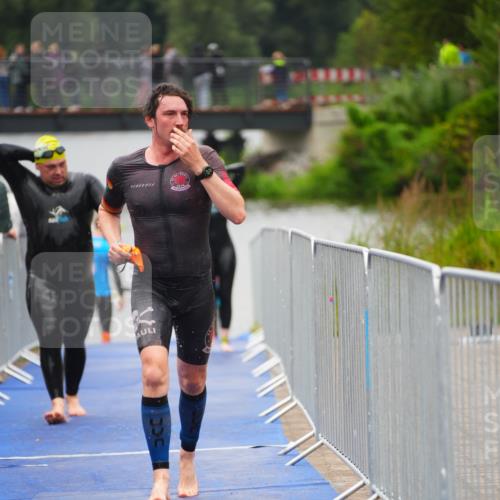 30.08.2026 - Elbe Triathlon Hamburg LAZAROV Photography http://msf.ph/oto/10032621 30.08.2026 08:43:26 Schwimmen 267, 283, 319, 362 meine-sportfotos.de