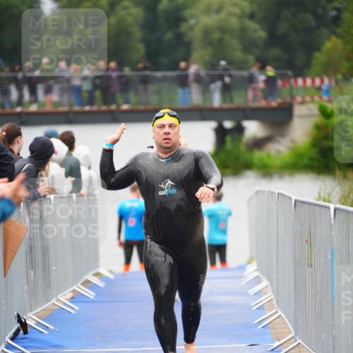 30.08.2026 - Elbe Triathlon Hamburg LAZAROV Photography http://msf.ph/oto/10032639 30.08.2026 08:43:29 Schwimmen 267, 283, 319, 381 meine-sportfotos.de
