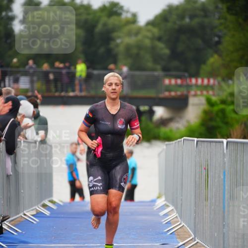 30.08.2026 - Elbe Triathlon Hamburg LAZAROV Photography http://msf.ph/oto/10032888 30.08.2026 08:46:58 Schwimmen 336, 392, 421 meine-sportfotos.de