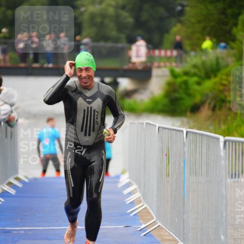 30.08.2026 - Elbe Triathlon Hamburg LAZAROV Photography http://msf.ph/oto/10033089 30.08.2026 08:48:33 Schwimmen 261, 458 meine-sportfotos.de