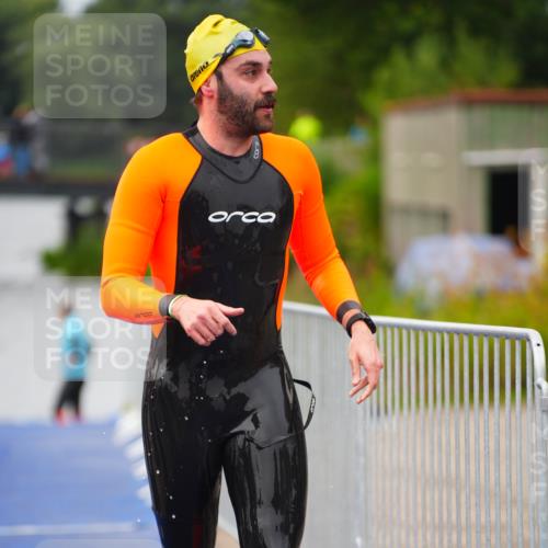 30.08.2026 - Elbe Triathlon Hamburg LAZAROV Photography http://msf.ph/oto/10033130 30.08.2026 08:48:53 Schwimmen 470 meine-sportfotos.de