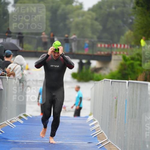 30.08.2026 - Elbe Triathlon Hamburg LAZAROV Photography http://msf.ph/oto/10033312 30.08.2026 08:50:14 Schwimmen 399, 417, 476, 480, 496 meine-sportfotos.de