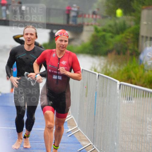 30.08.2026 - Elbe Triathlon Hamburg LAZAROV Photography http://msf.ph/oto/10033403 30.08.2026 08:50:40 Schwimmen 346, 423, 446, 459, 527 meine-sportfotos.de