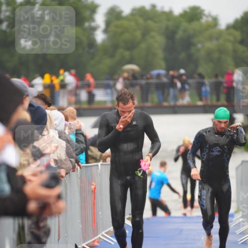 30.08.2026 - Elbe Triathlon Hamburg LAZAROV Photography http://msf.ph/oto/10034060 30.08.2026 08:55:58 Schwimmen 449, 512, 532, 542, 543, 544, 622 meine-sportfotos.de
