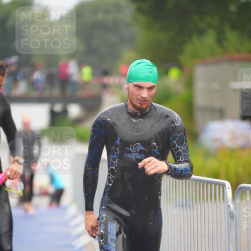30.08.2026 - Elbe Triathlon Hamburg LAZAROV Photography http://msf.ph/oto/10034080 30.08.2026 08:56:00 Schwimmen 449, 512, 532, 542, 544, 622 meine-sportfotos.de