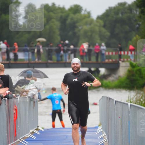 30.08.2026 - Elbe Triathlon Hamburg LAZAROV Photography http://msf.ph/oto/10034221 30.08.2026 08:56:51 Schwimmen 400, 434, 488, 490 meine-sportfotos.de