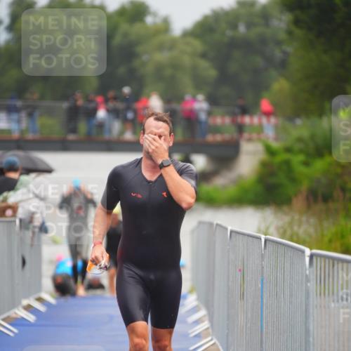30.08.2026 - Elbe Triathlon Hamburg LAZAROV Photography http://msf.ph/oto/10034257 30.08.2026 08:57:13 Schwimmen 492, 616 meine-sportfotos.de