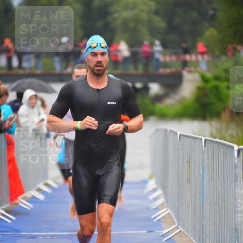 30.08.2026 - Elbe Triathlon Hamburg LAZAROV Photography http://msf.ph/oto/10034411 30.08.2026 08:58:09 Schwimmen 404, 441, 443, 500, 623, 637, 841 meine-sportfotos.de