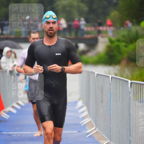 30.08.2026 - Elbe Triathlon Hamburg LAZAROV Photography http://msf.ph/oto/10034414 30.08.2026 08:58:09 Schwimmen 404, 441, 443, 500, 623, 637, 841 meine-sportfotos.de