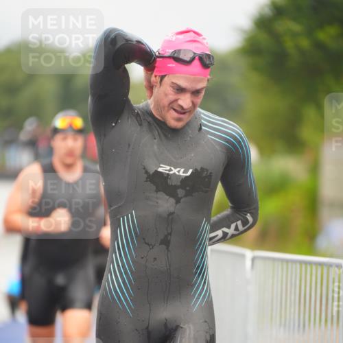 30.08.2026 - Elbe Triathlon Hamburg LAZAROV Photography http://msf.ph/oto/10034892 30.08.2026 09:00:59 Schwimmen 418, 519, 524, 540, 584, 588, 609, 634, 642 meine-sportfotos.de